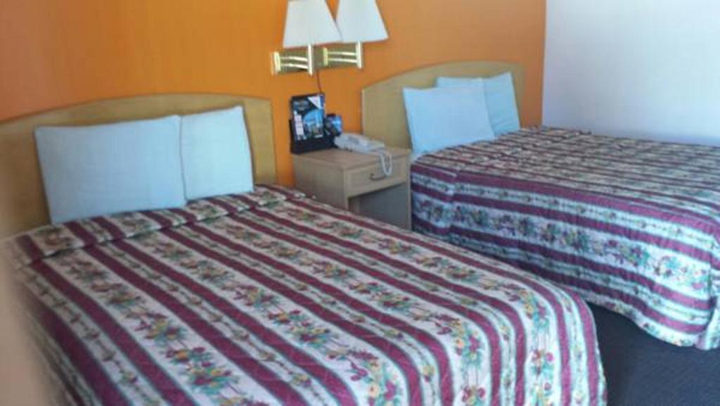 Early Avalon Motel מראה חיצוני תמונה